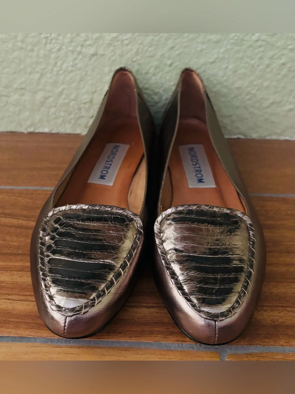 Nordstrom Metallic Gold Croc Embossed Flat Loafers Size: 7.5